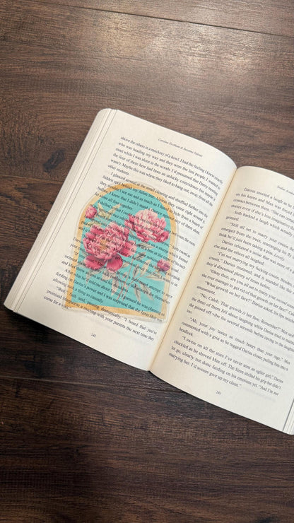 Transparent Dragon bookmark /fantasy/booktok/book merch/ bookish accessories/ clear bookmark /romantasy