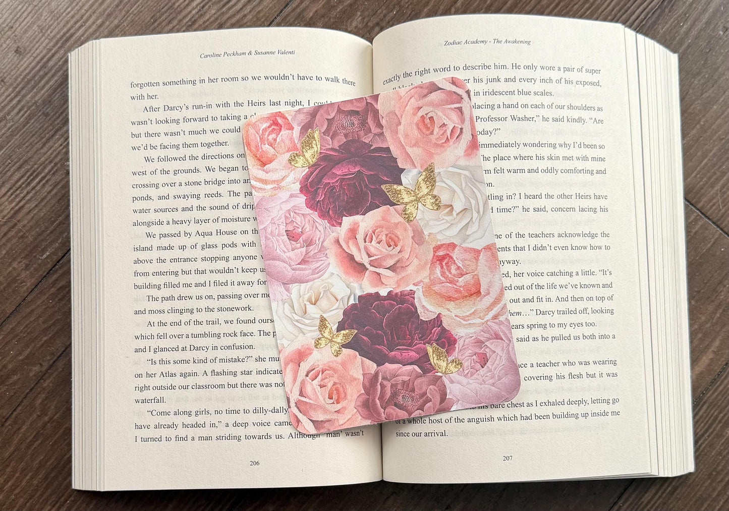 Pink Floral Kindle Case Insert/ E-Reader Clear Case Insert/ bookish merch/ clear case insert/ trendy/ butterflies/ booktok